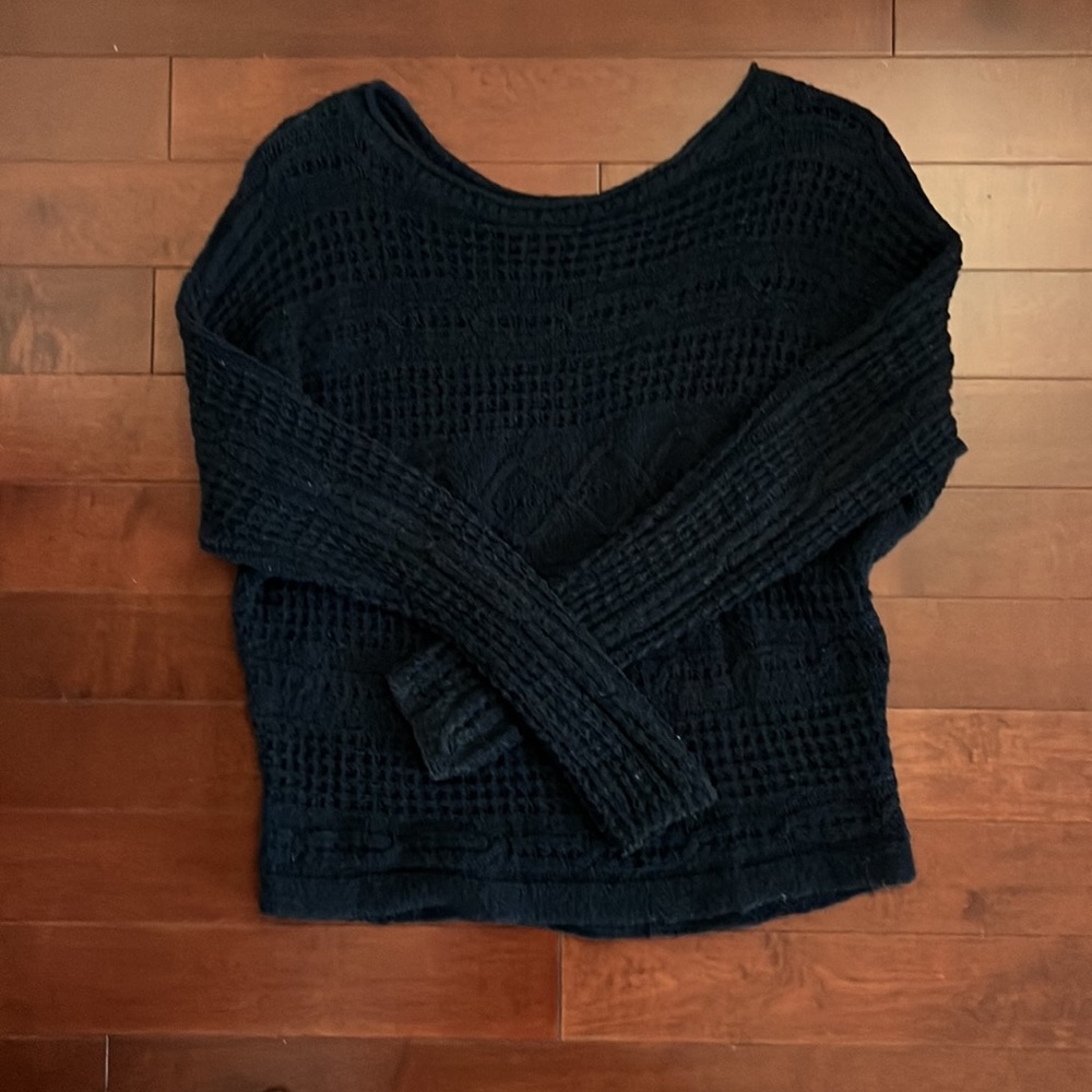 Abercrombie and Fitch Navy Blue Knit Sweater size S
